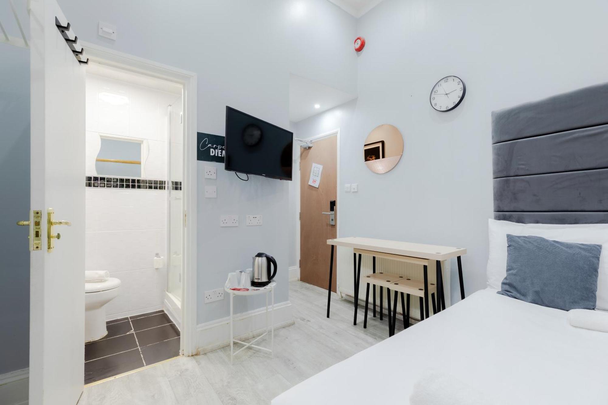 Orlando Hotel London Exterior photo