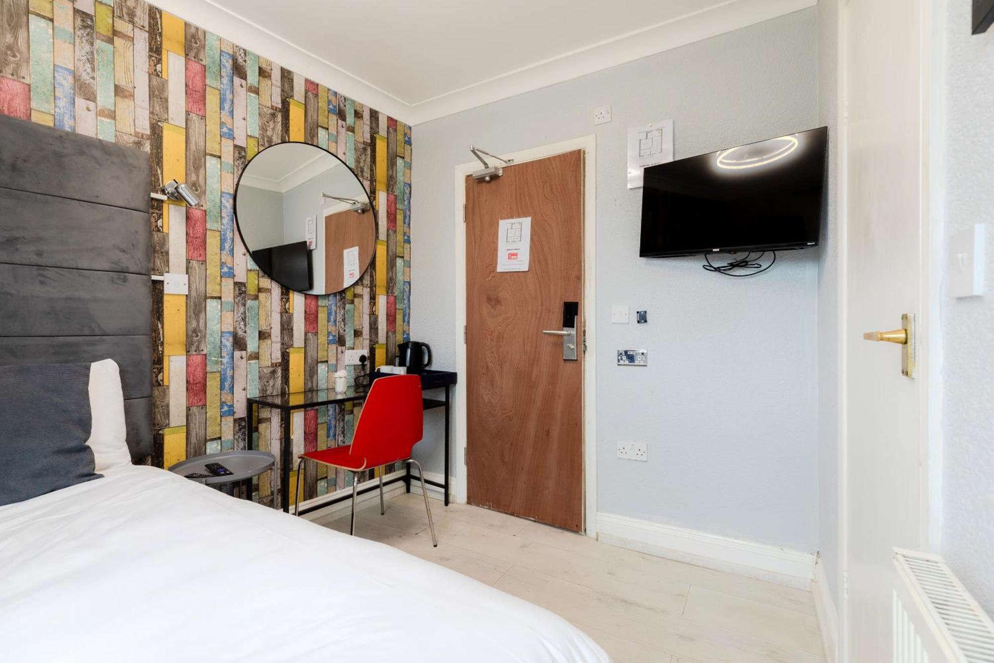 Orlando Hotel London Exterior photo